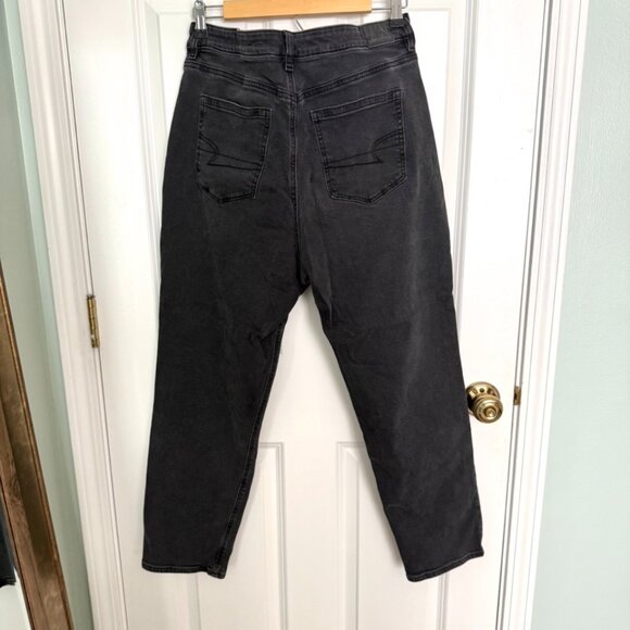 American Eagle Mom Jean Stretch Size 14 Black washed jeans Straight cut - Picture 6 of 7